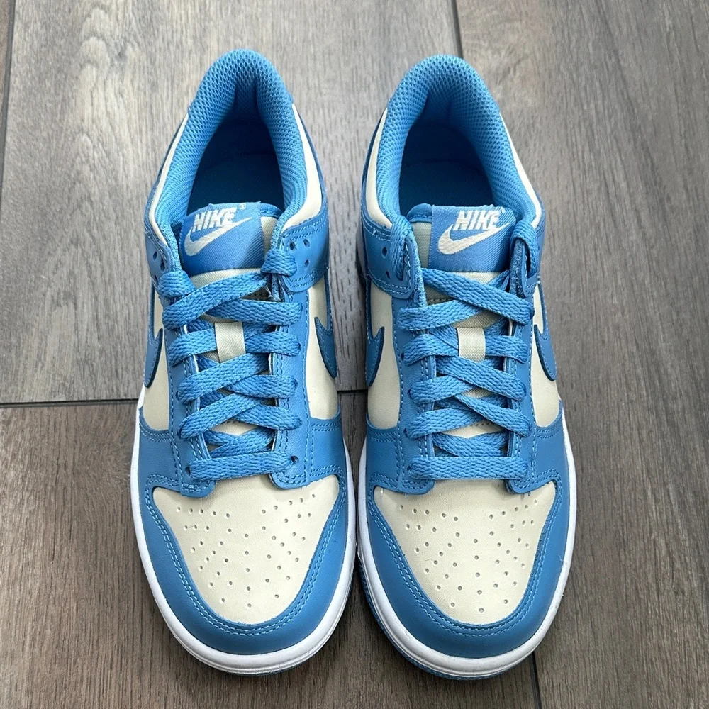 Nike Kids Dunk Low Sneakers - Picture 2 of 4